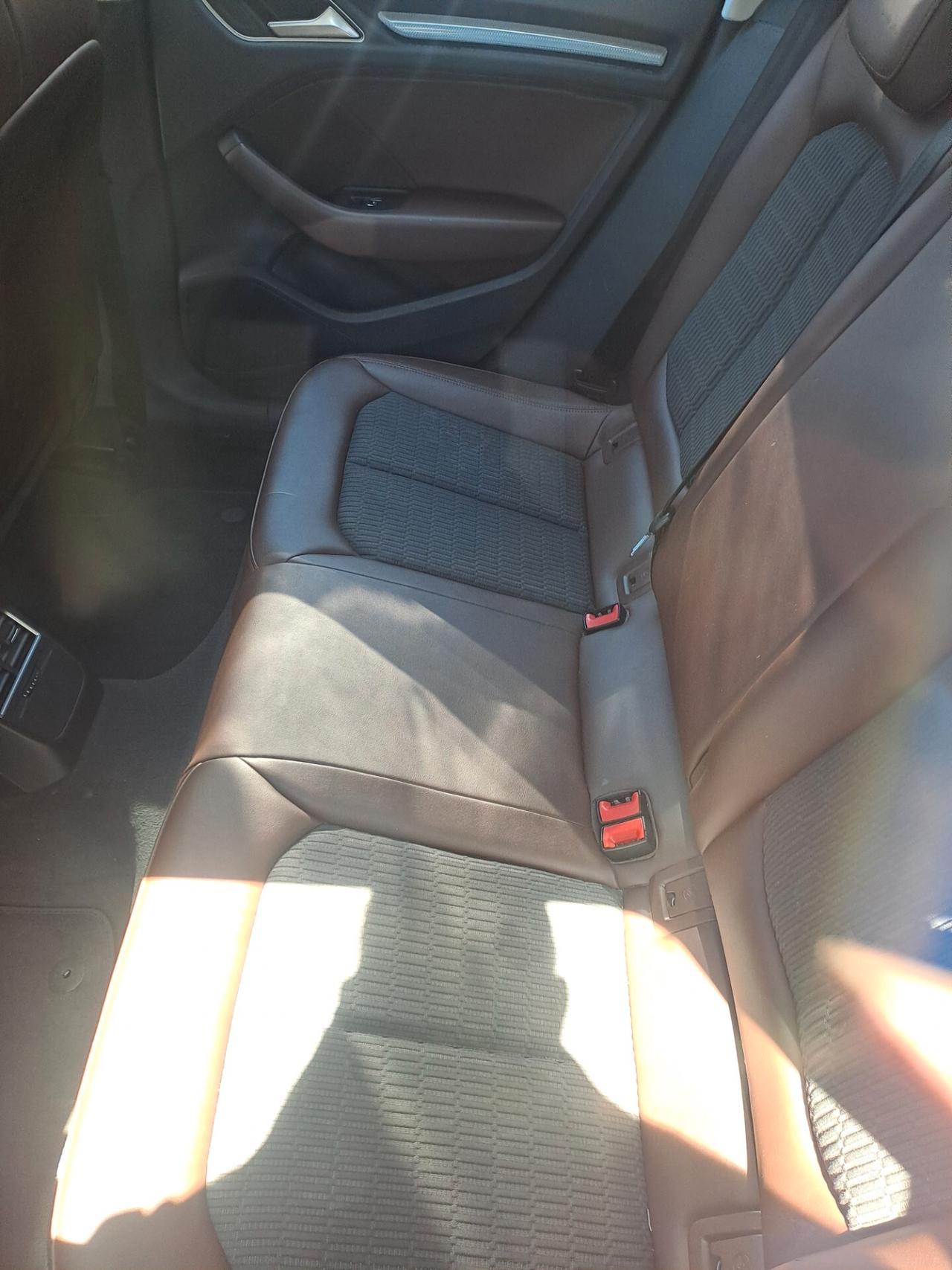 Audi A3 SPB 1.6 TDI clean diesel S tronic Ambiente