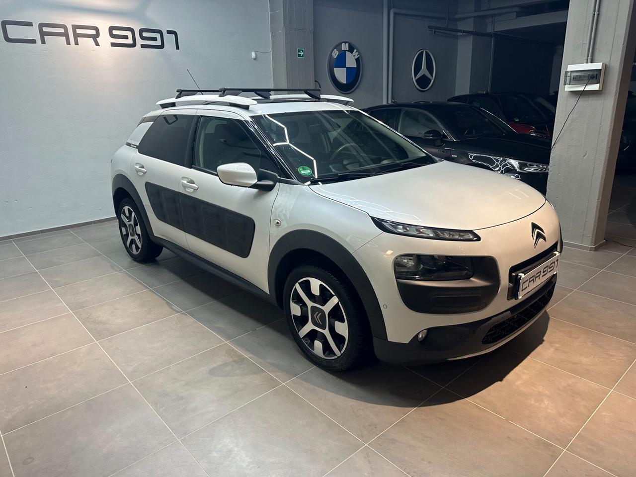 Citroen C4 Cactus BlueHDi 100 Shine TETTO PANOR. NEO PATETATI FULL!
