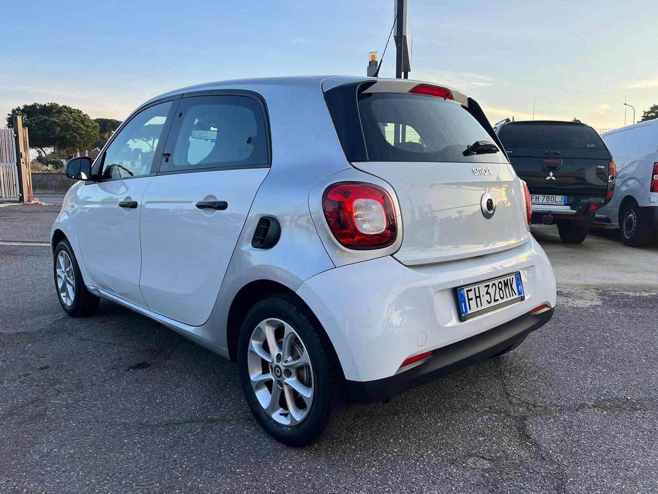 Smart ForFour 70 1.0 Youngster GPL