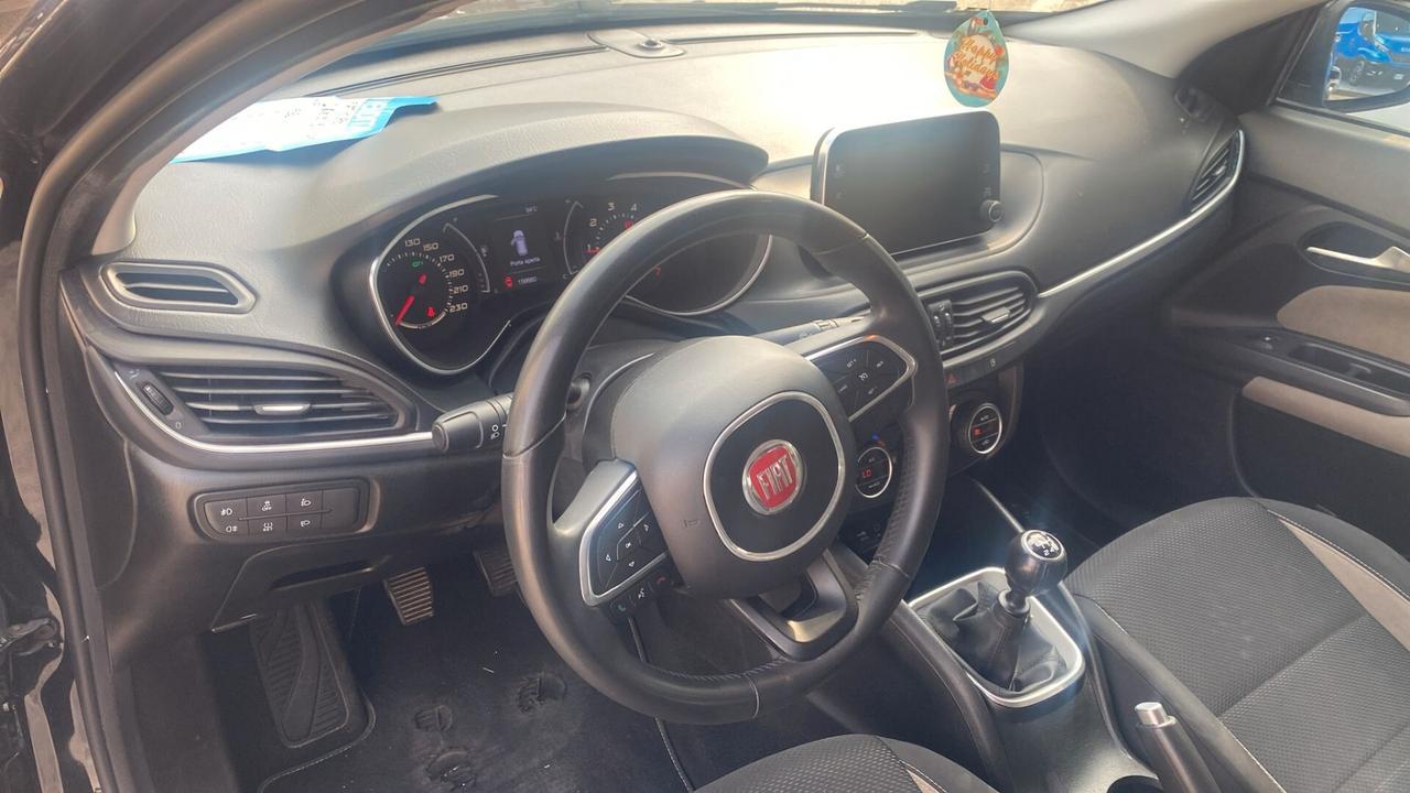 Fiat Tipo 1.6 Mjt 4 porte Lounge