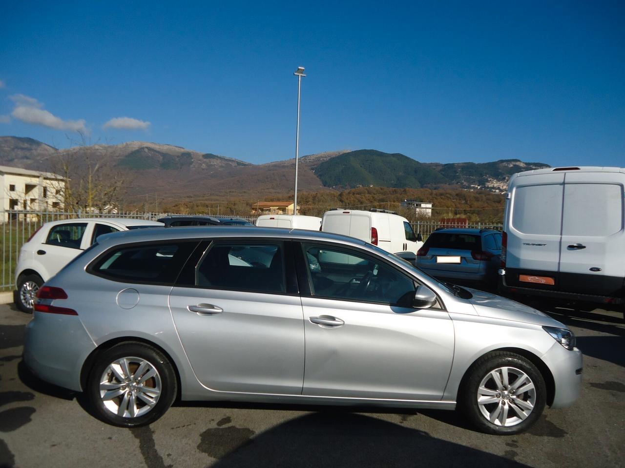 Peugeot 308 1.6 BlueHDi 100cv S&S SW Active