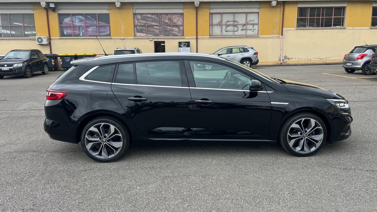 Renault Megane Mégane Sporter TCe 140 CV EDC FAP Duel2