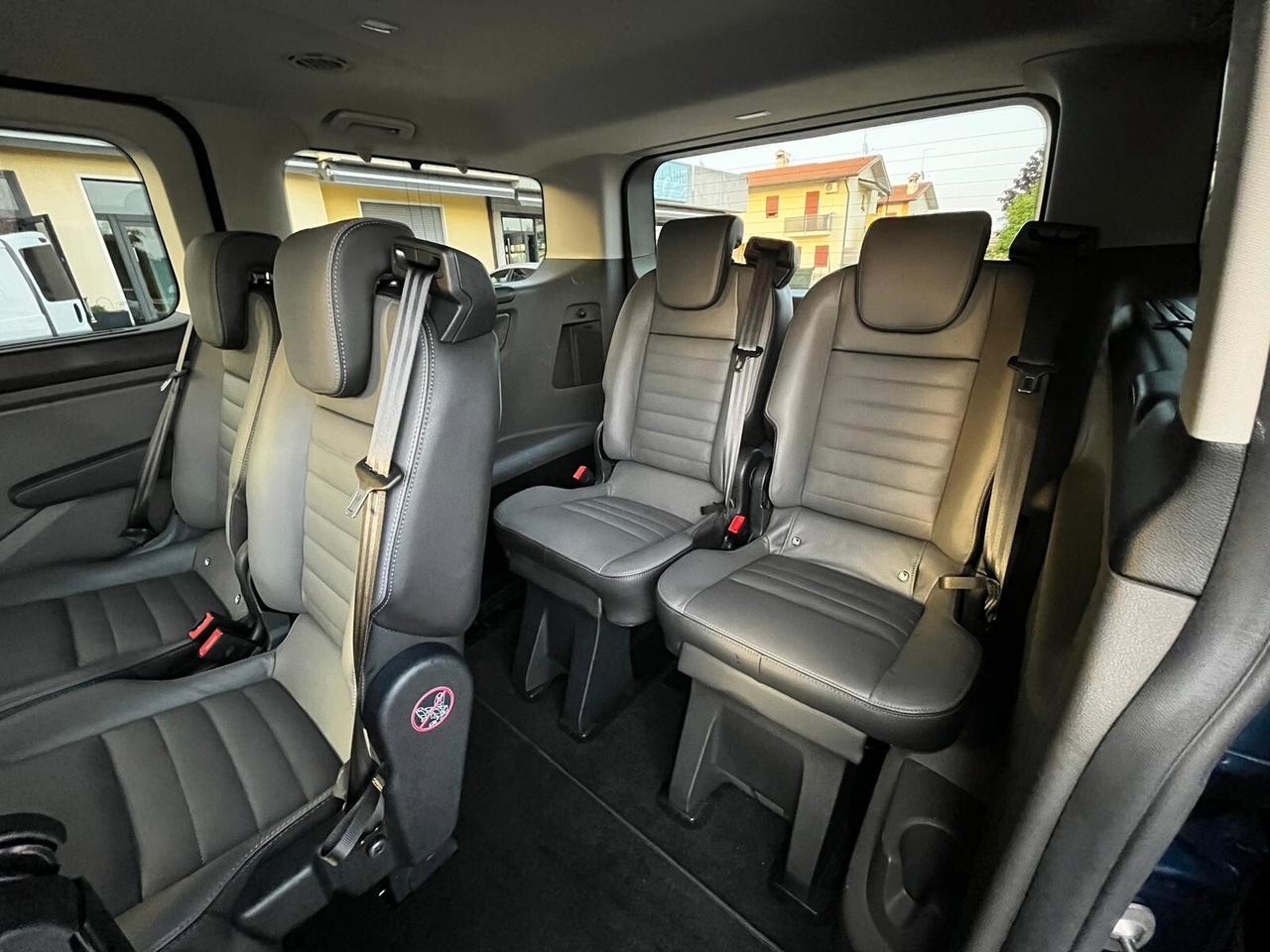 FORD TOURNEO CUSTOM 2.0 TDCI AUTOM. GANCIO TRAINO