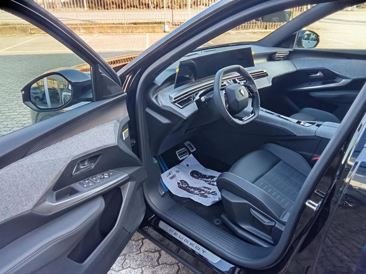 Peugeot 5008 Hybrid 145 e-DCS6 GT 7 Posti