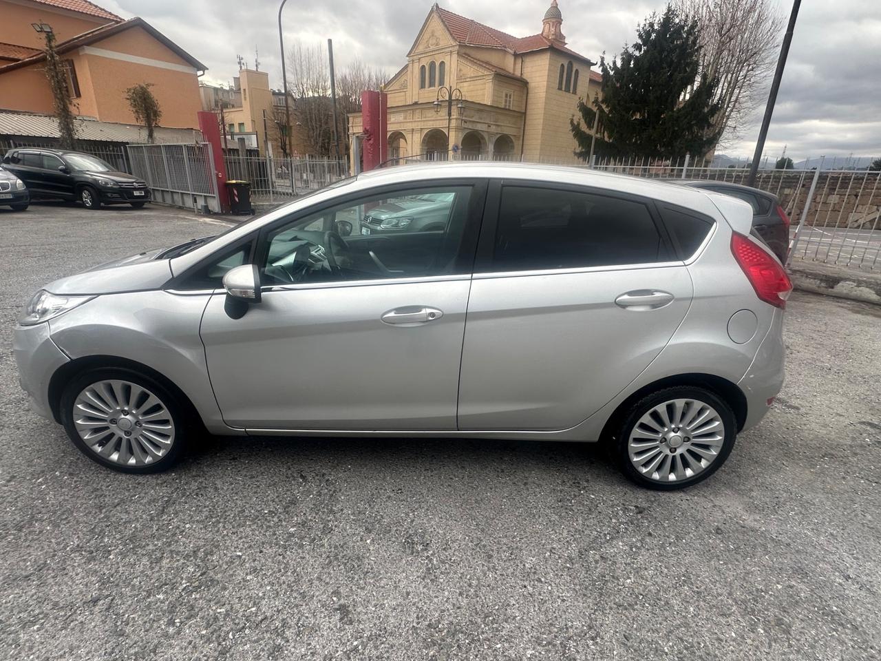 Ford Fiesta 1.2 82 CV 5 porte Titanium