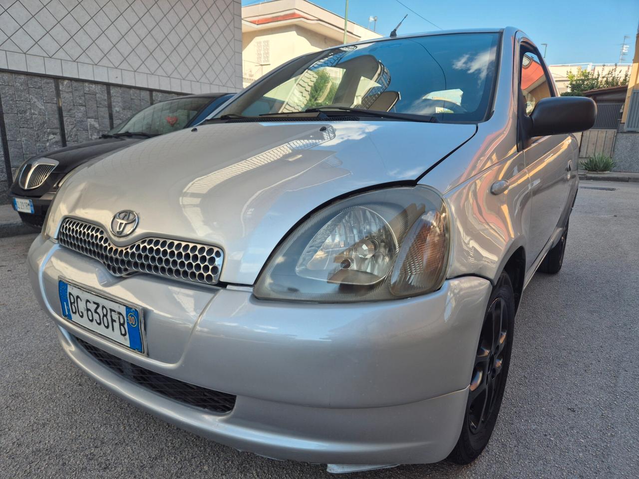 TOYOTA YARIS 1.0 BENZINA PERFETTA DEL 2001
