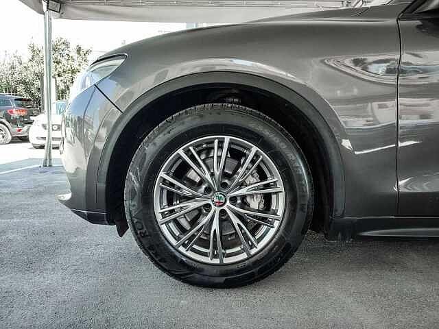 Alfa Romeo Stelvio 2.2 Turbodiesel 160 CV AT8 RWD Business