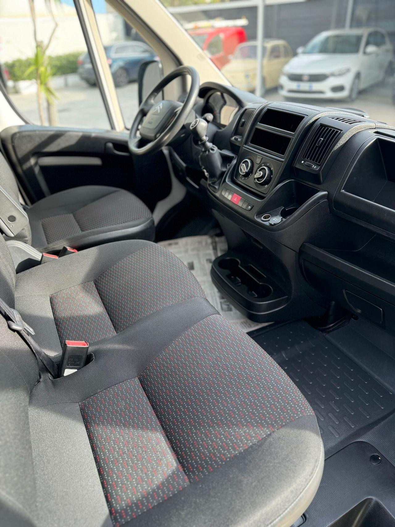 Citroen Jumper 35 L3 Bluehdi 140CV Doppia Cabina, cassonato, 07/2020 con motore nuovo rigenerato.