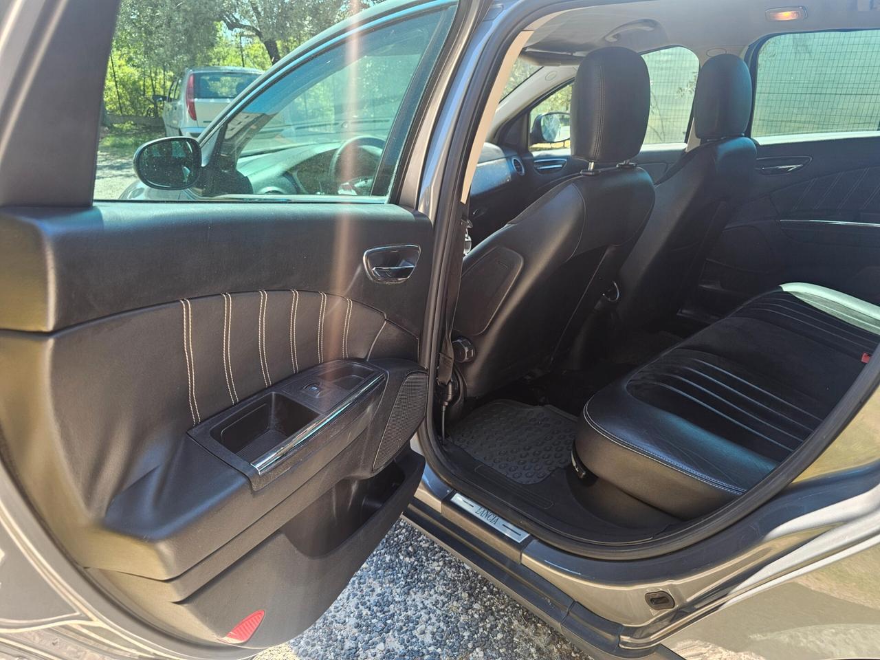 Lancia Delta 1.6 MJT CAMBIO MANUALE OTTIME CONDIZIONI