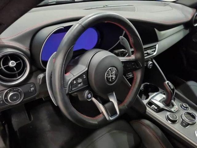 ALFA ROMEO Giulia 2.2 Turbodiesel 210 CV AT8 AWD Q4 Competizione