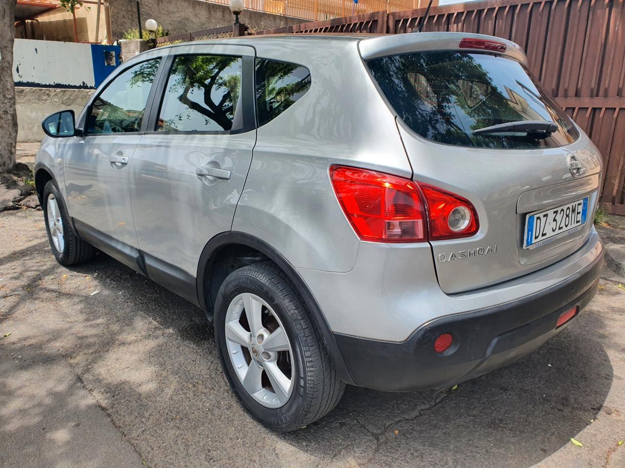 Nissan Qashqai 1.5 dCi DPF Visia anno 2010