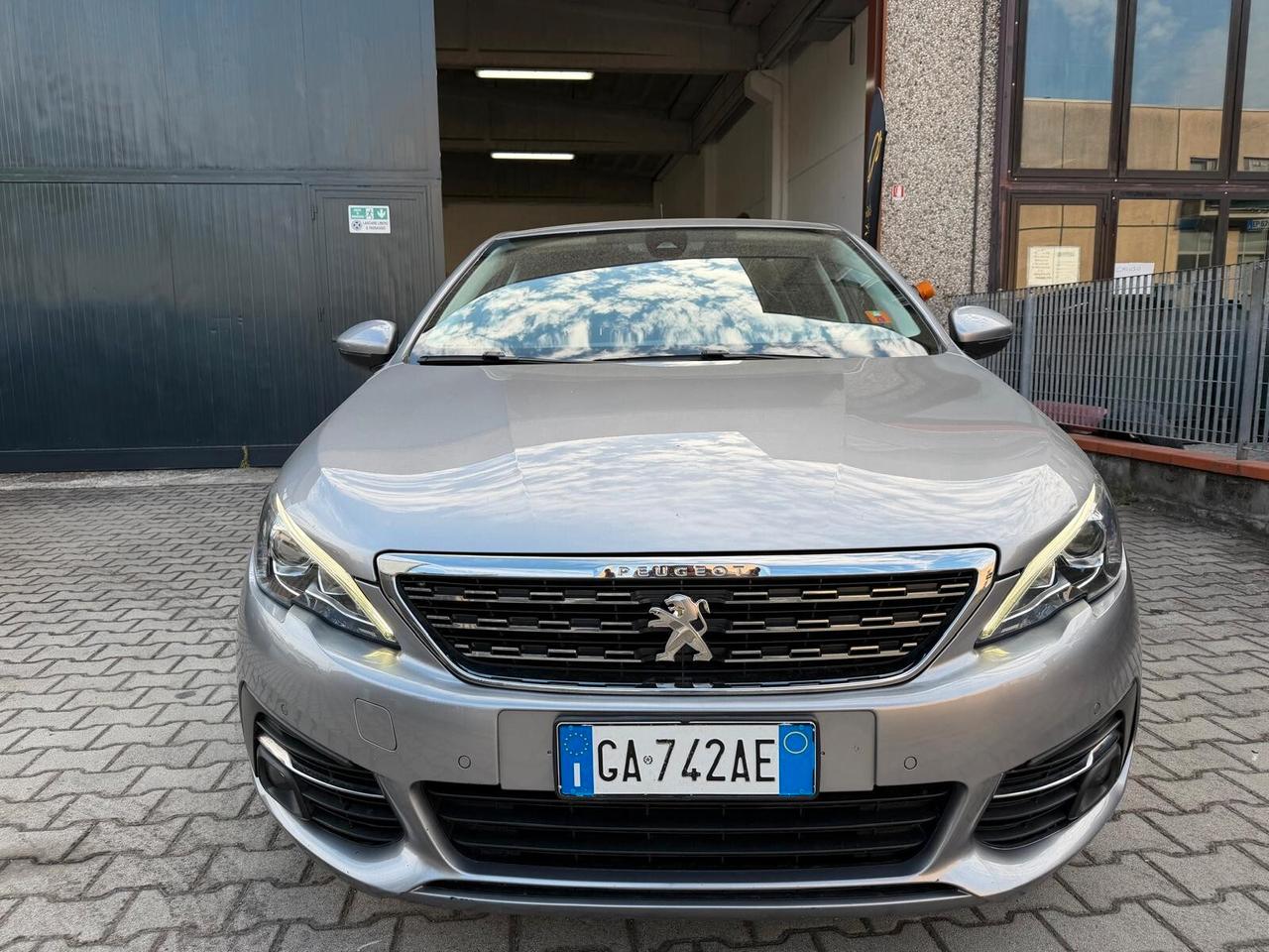 Peugeot 308 1.5 DCI 130 CV MANUALE 5 PORTE