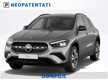 Mercedes GLA 180 180 Progressive Extra 7G-DCT