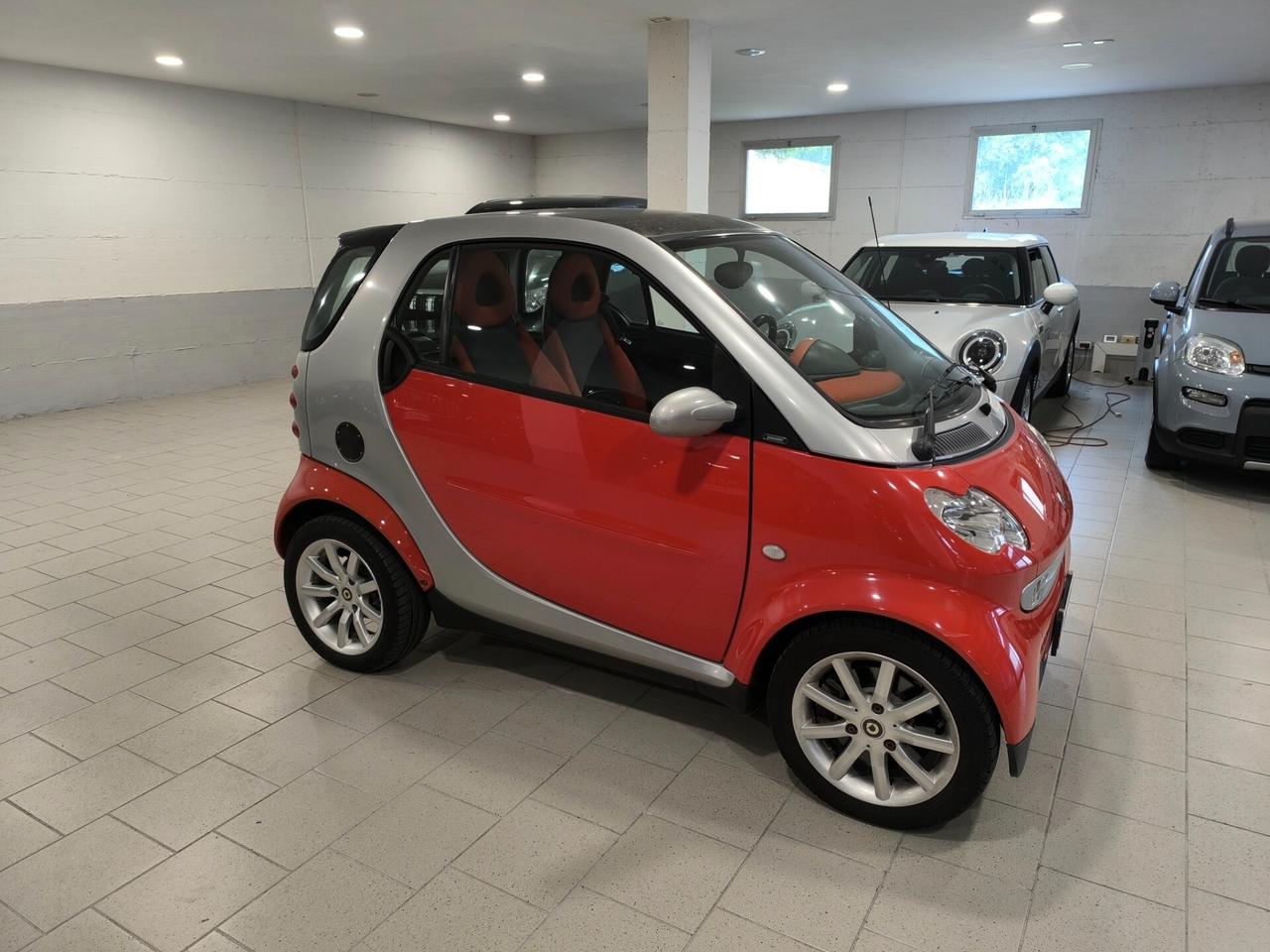Smart ForTwo 700 coupé passion (45 kW)