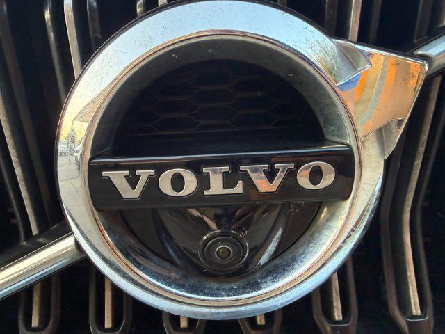 VOLVO XC40 T5 Recharge Plug-in Hybrid Inscription Expression