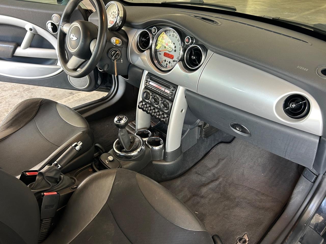 Mini 1.6 16V Cooper Cabrio