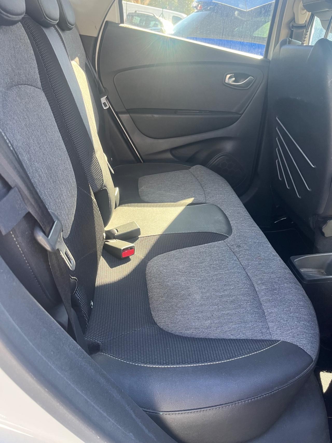 Renault Captur dCi 8V 90 CV Sport Edition