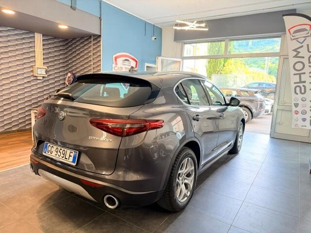 Alfa Romeo Stelvio 2.2 Turbodiesel 160 CV AT8 RWD Business