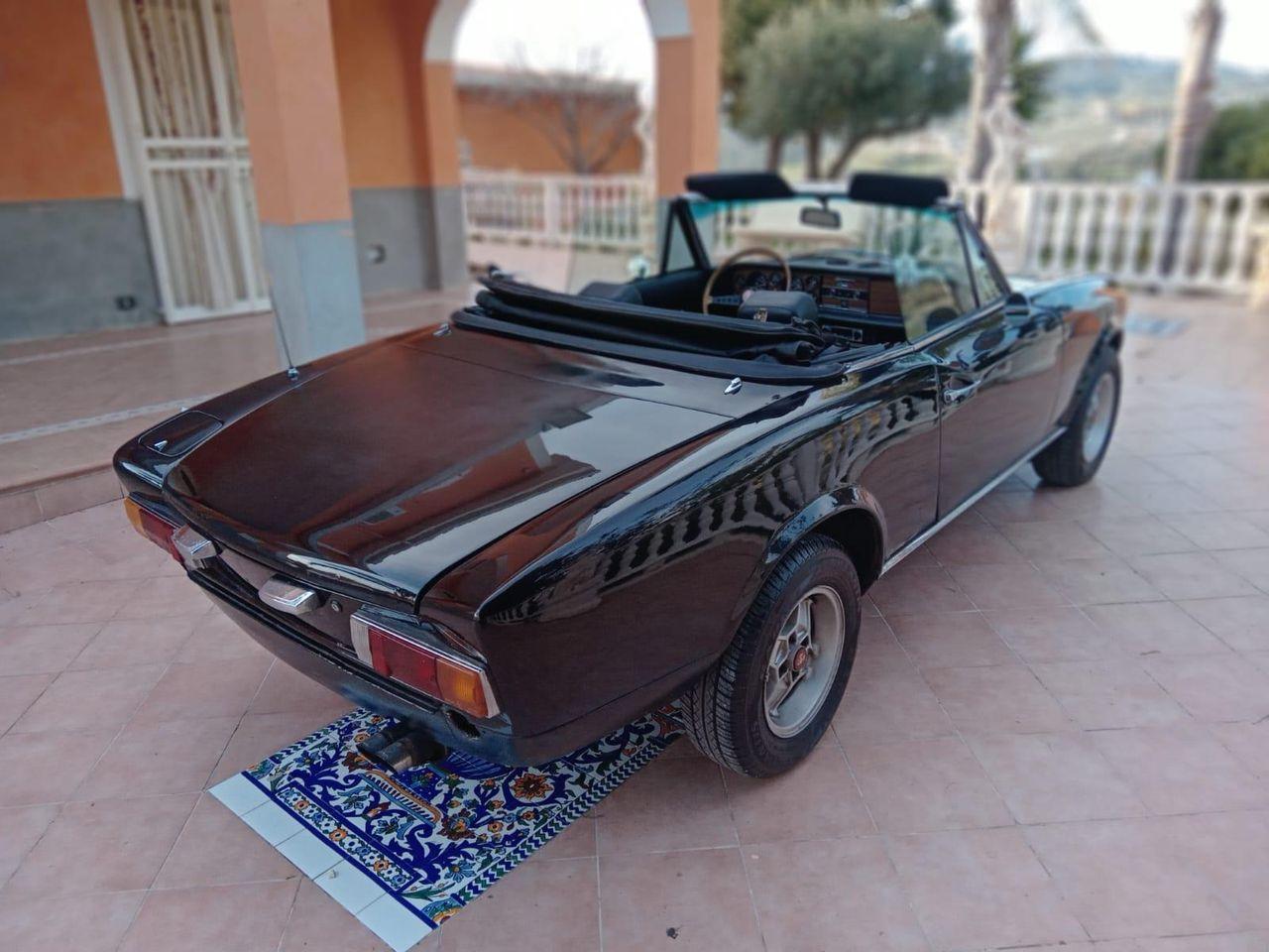 FIAT 124 spider