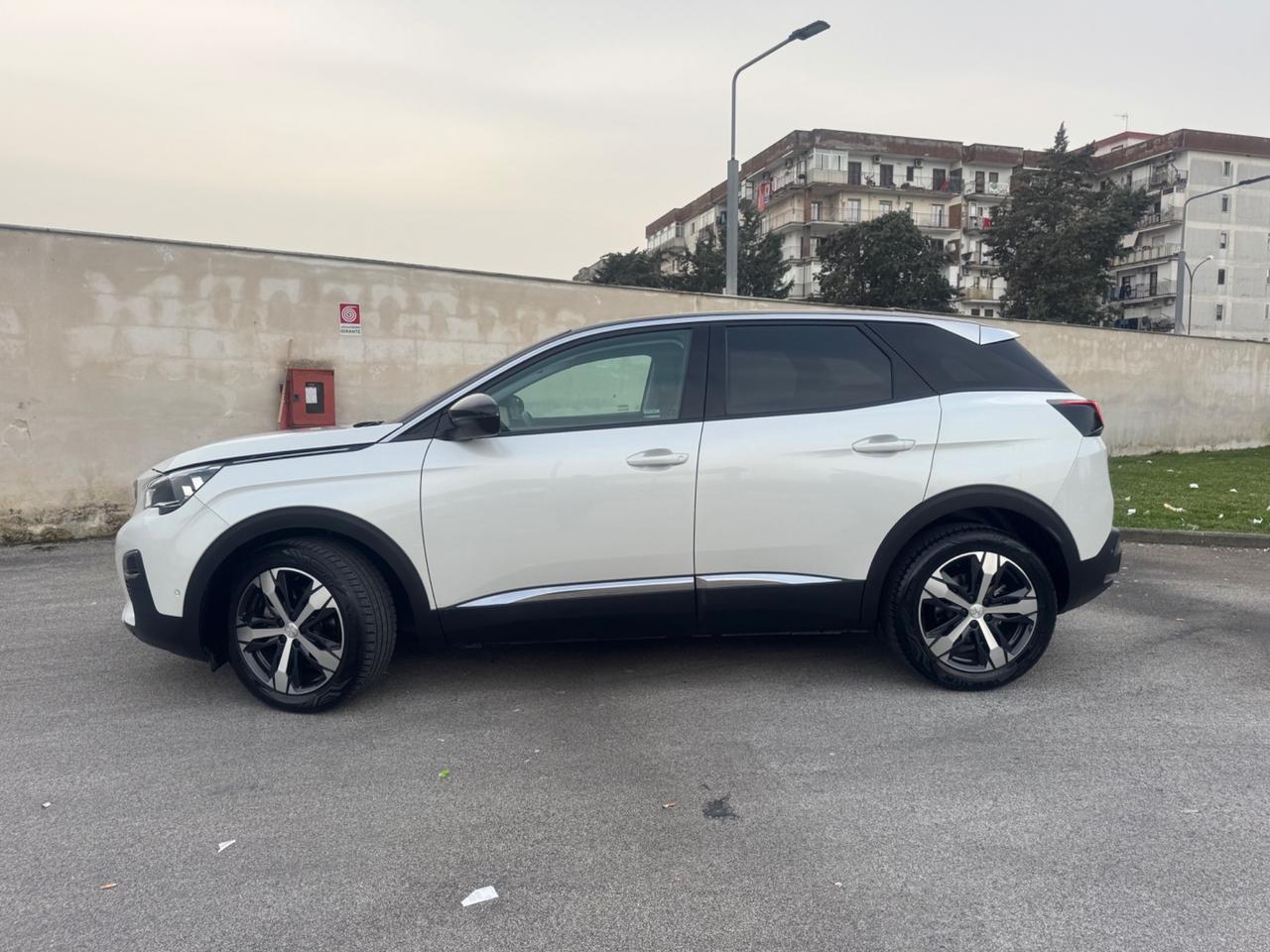 Peugeot 3008 BlueHDi 130 S&S Aut. Allure