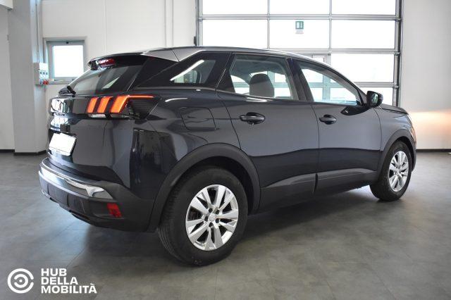 PEUGEOT 3008 BlueHDi 130 S&S Business