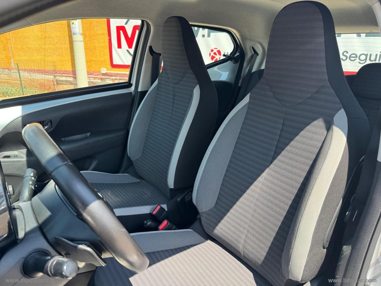 TOYOTA AYGO X-BUSINESS 1.0 72CV 5P. AUTOMATICA