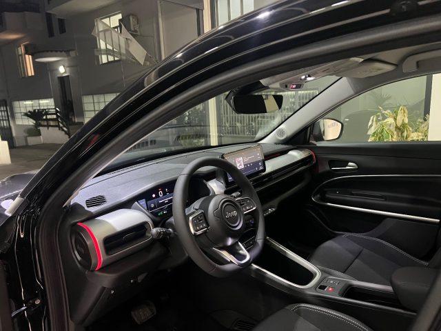 JEEP Avenger 1.2 Turbo 110 CV MHEV Summit tua da ?299,00 mensil