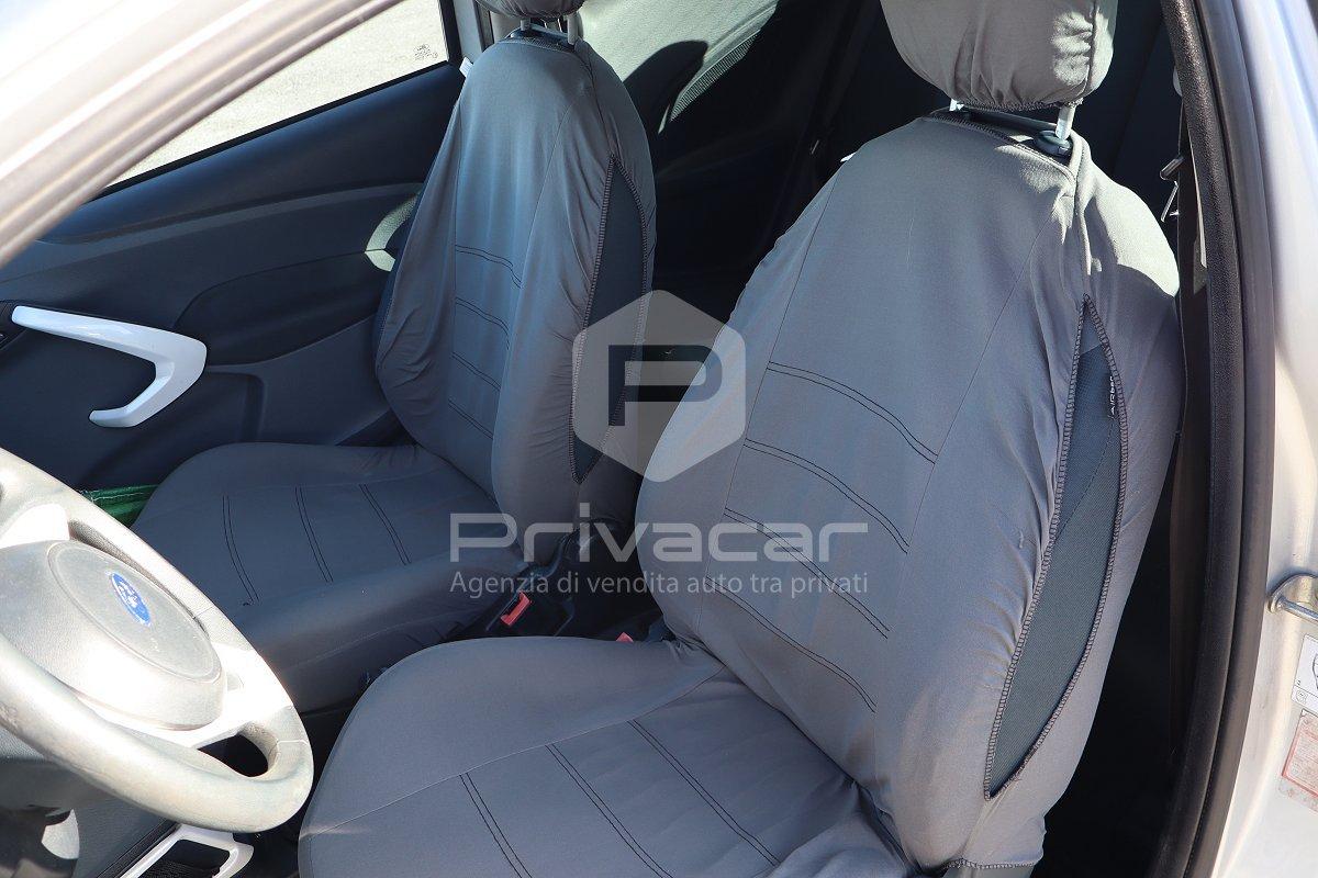 FORD Ka+ 1.2 8V 69CV Titanium