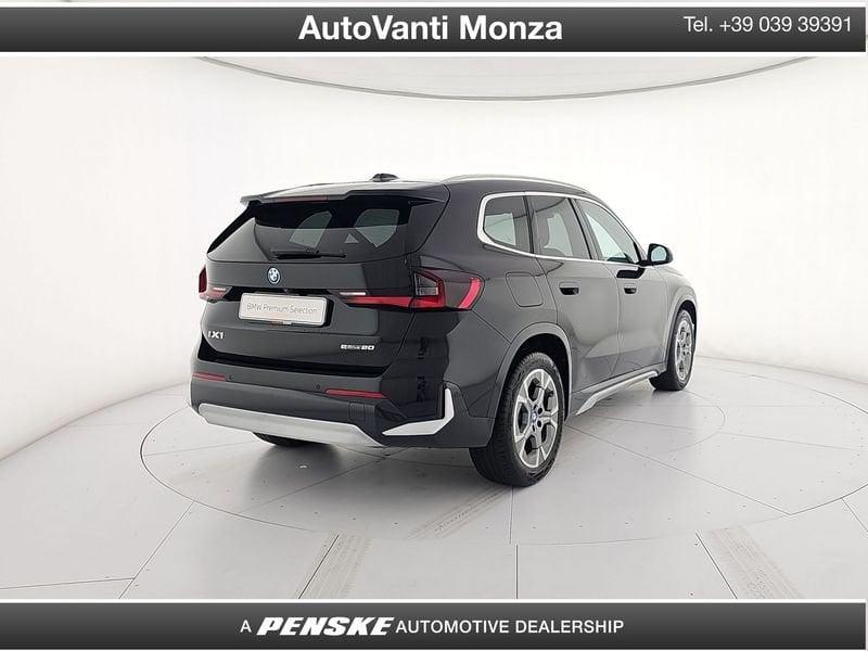 BMW iX1 eDrive 20 X-Line Special Edition