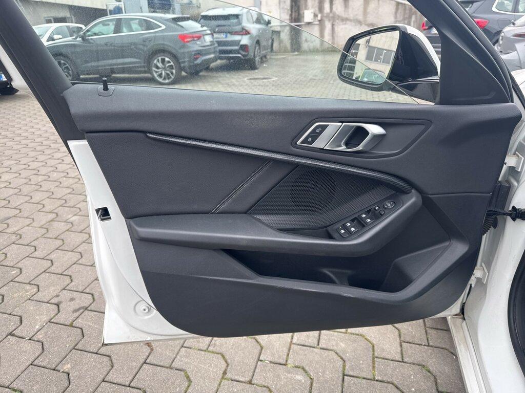 BMW Serie 1 5 Porte 116 d SCR Sport DCT