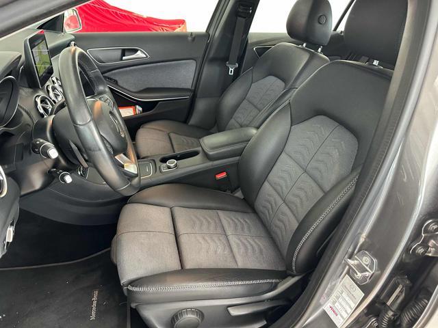 MERCEDES-BENZ GLA 200 d Automatic Business