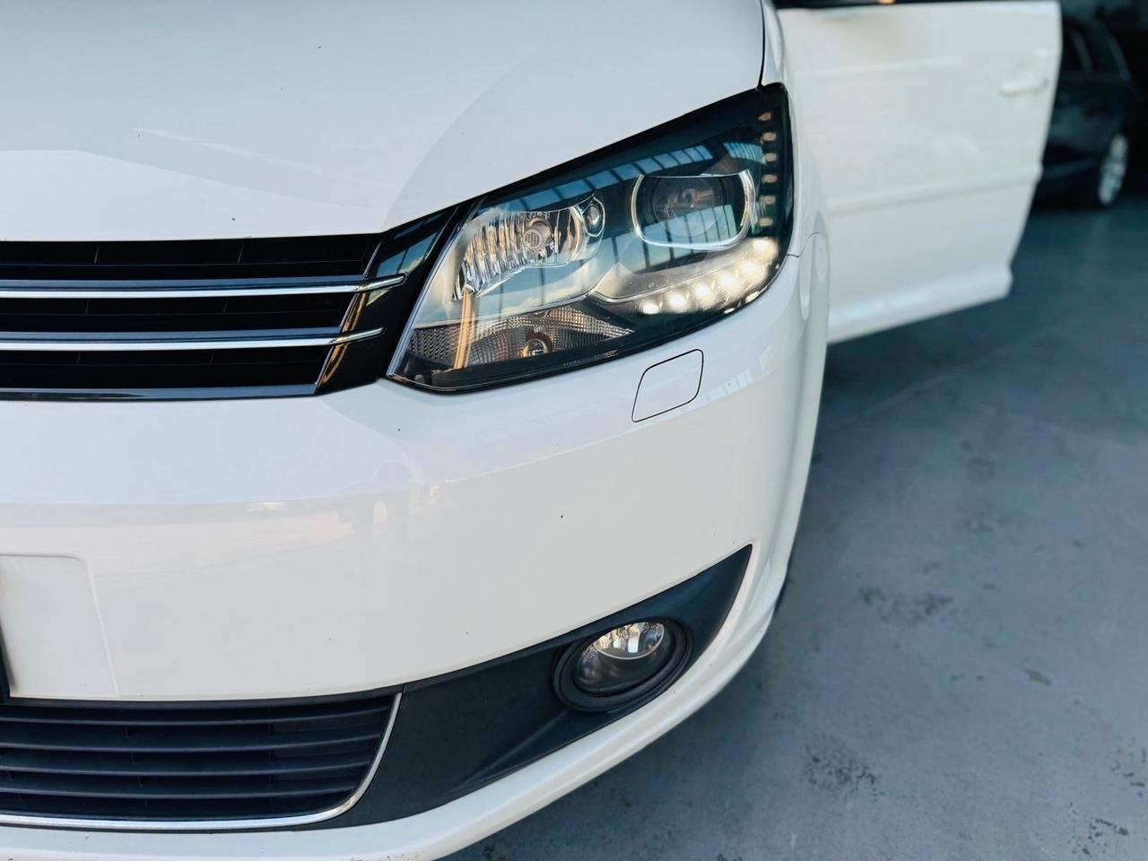Volkswagen Touran 1.4 TSI Highline EcoFuel