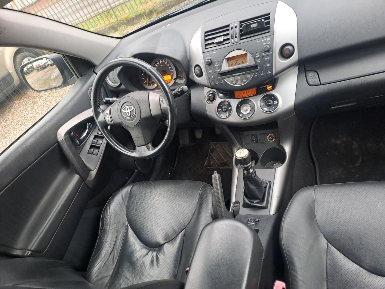 Toyota RAV 4 RAV4 2.2 D-4D 136 CV 4x4