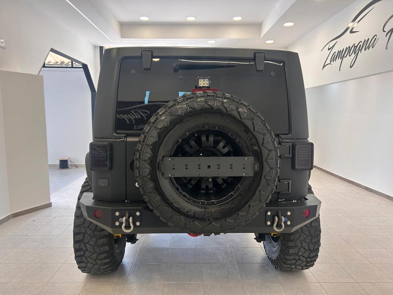 Jeep Wrangler 2.8 CRD Sahara solo 125.000km