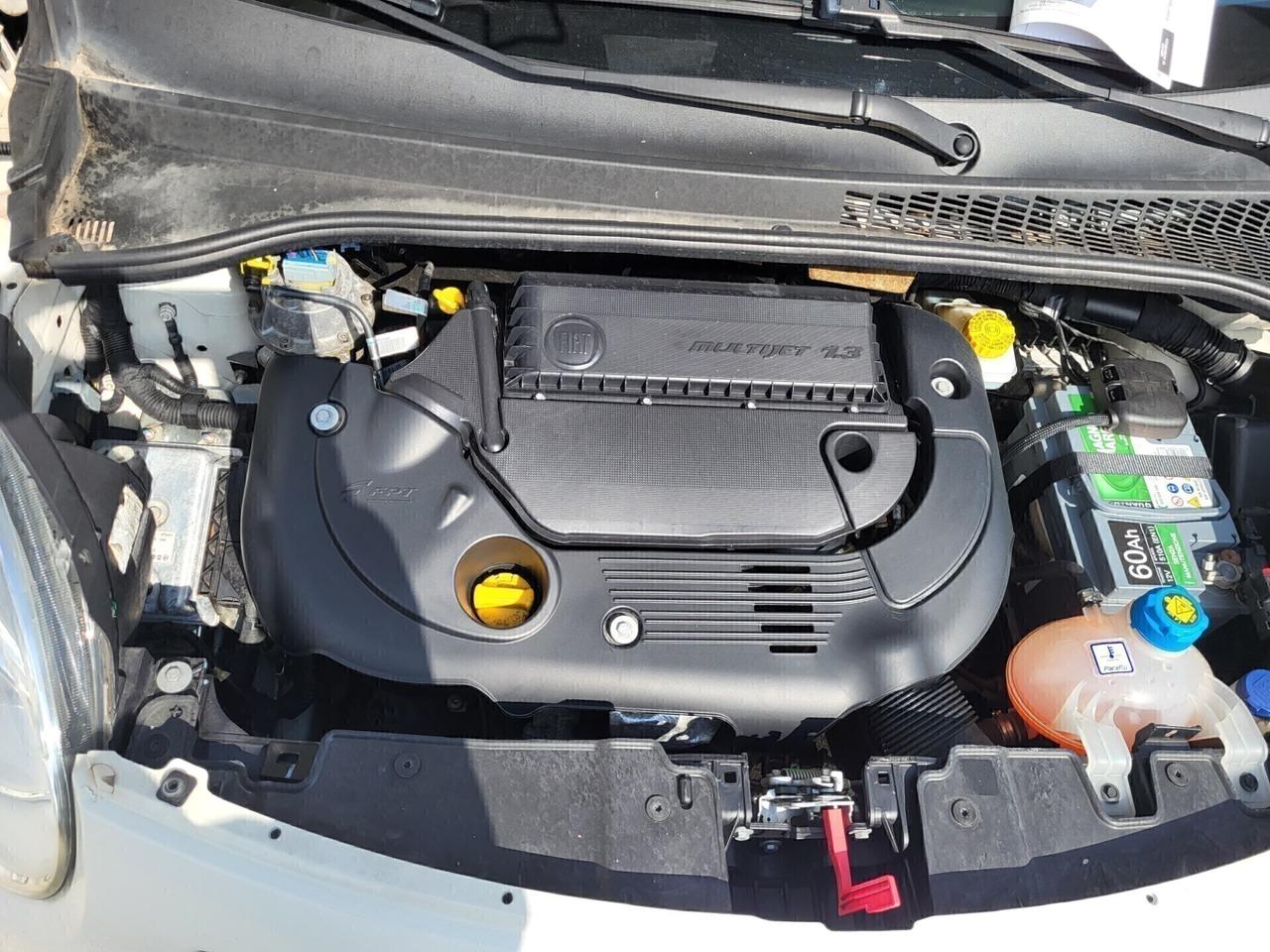 FIAT 500L 1,3 Mjet-KM 85000-4 REVISIONI+TAGLIANDI