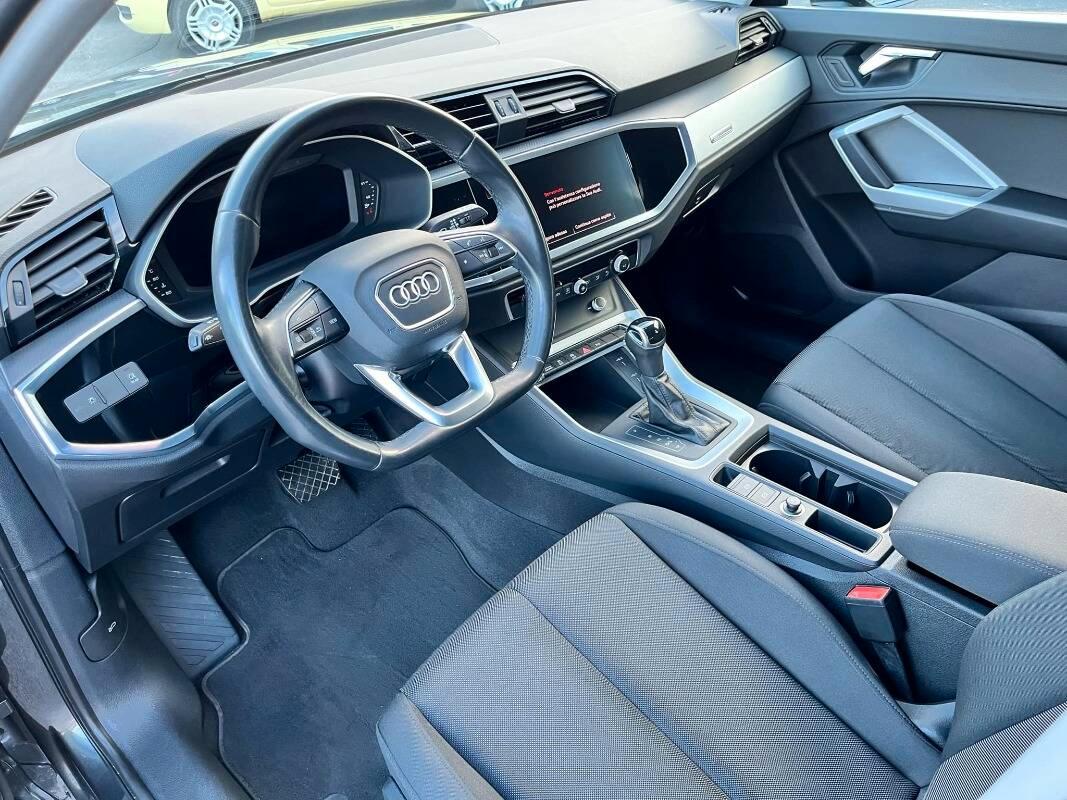 Audi Q3 Sportback 35 2.0 tdi S line edition s-tronic