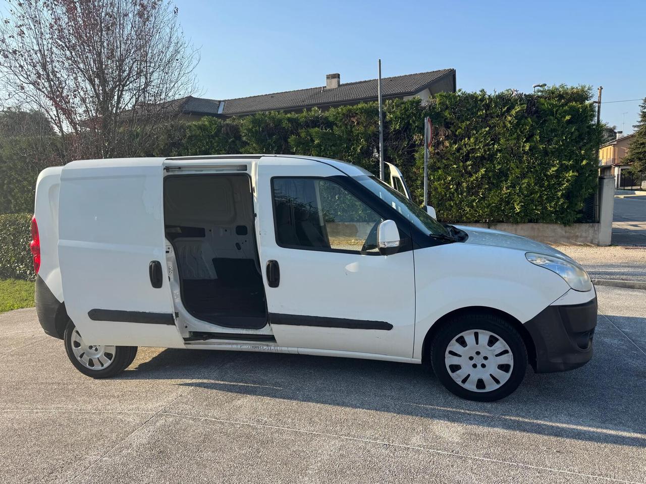 Fiat Doblò Cargo Maxi 1.6 MJT 105 CV – Gomme Nuove – Tagliandato – Revisionato