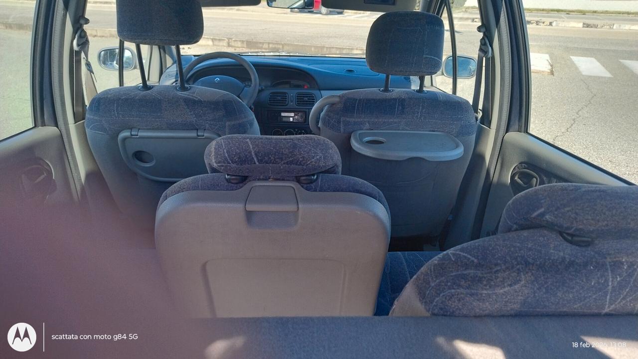 Renault Megane Scénic 1.6 16V RXE