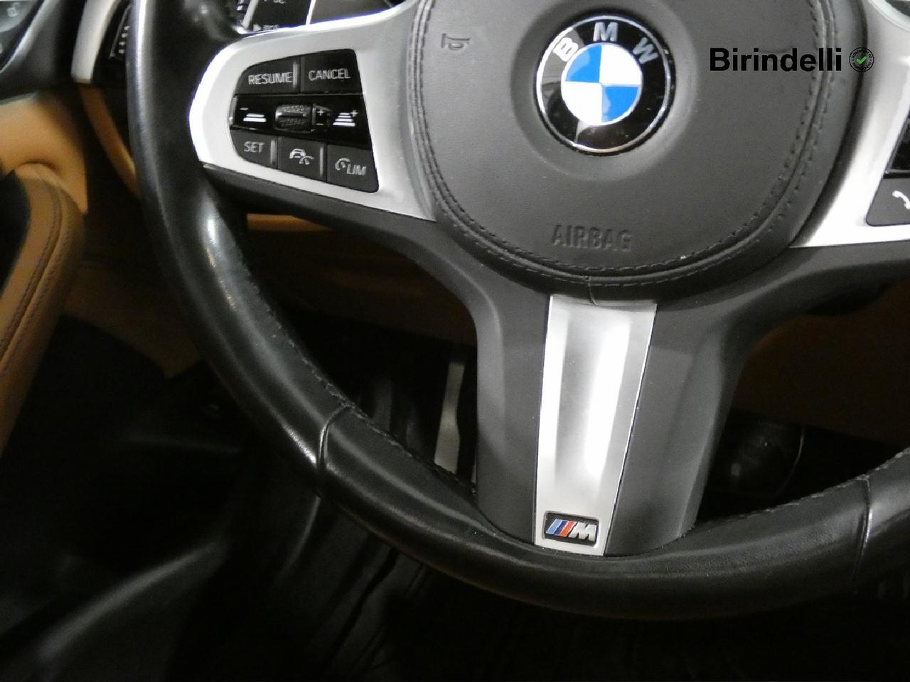 BMW Serie 5(G30/31/F90) - 520d 48V xDrive Touring Msport