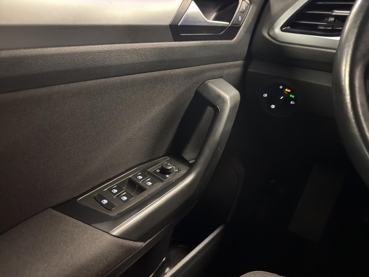 Volkswagen T-Roc 1.0 tsi Life 110cv