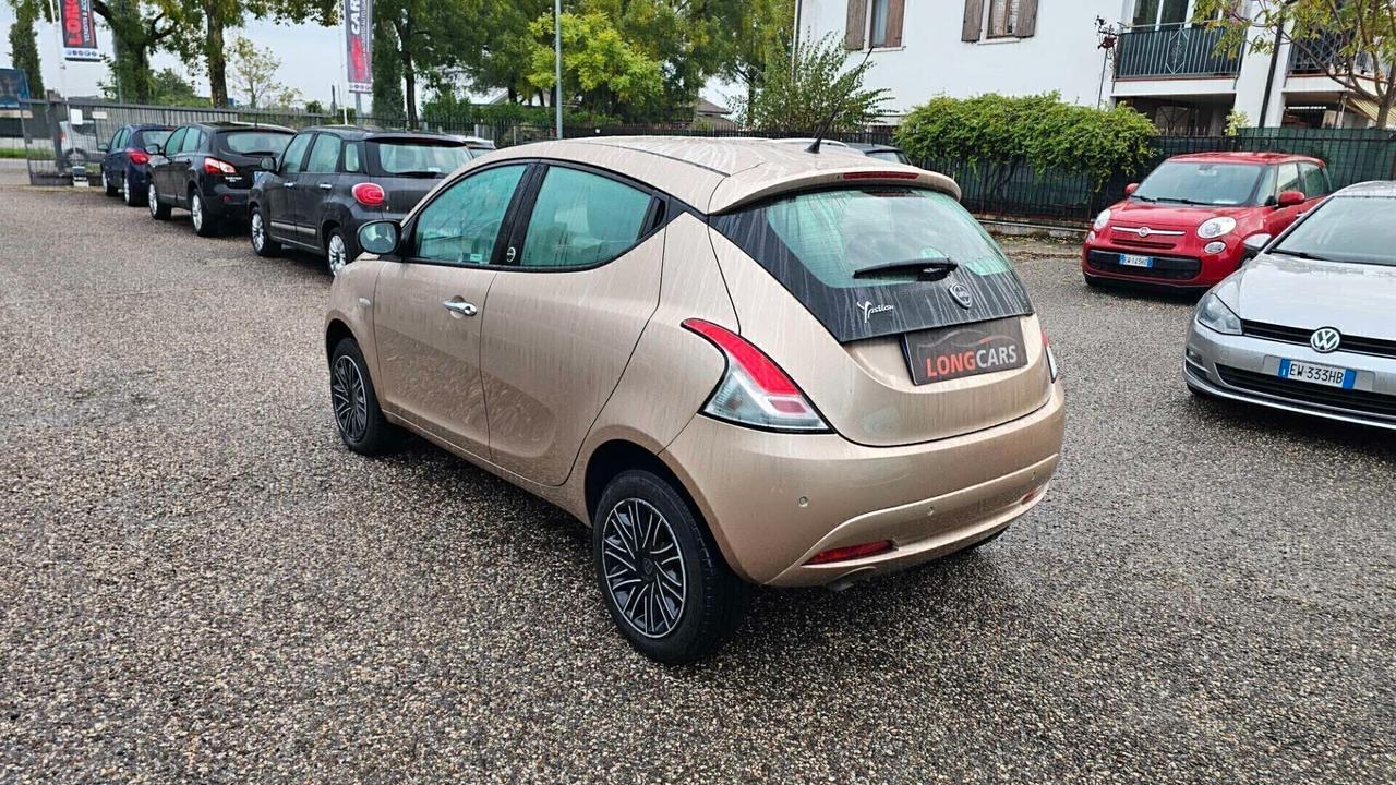 Lancia Ypsilon 0.9 TwinAir 5 porte Metano Ecochic Gold Neopatentati