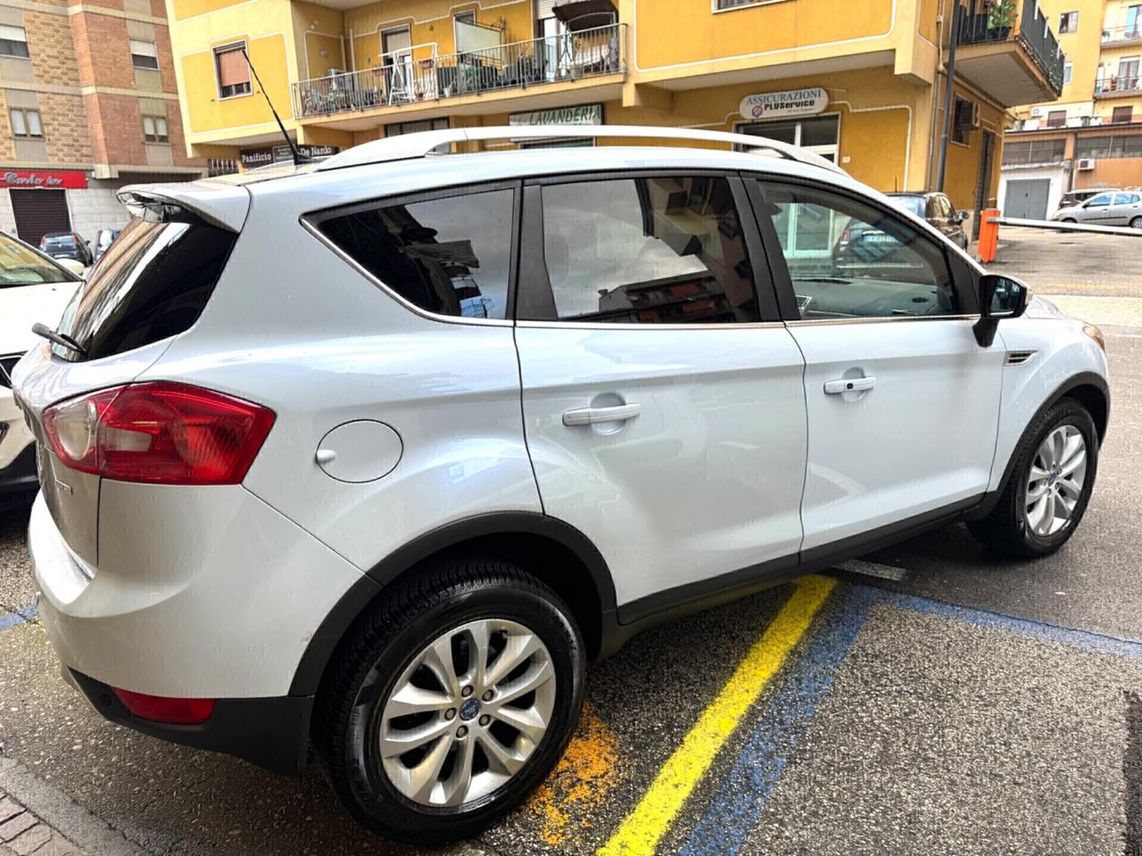 Ford Kuga 2.0 TDCi 136 CV 4WD Titanium
