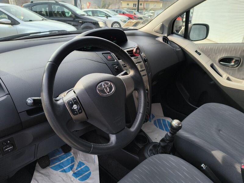 Toyota Yaris Yaris 5p 1.3 dual