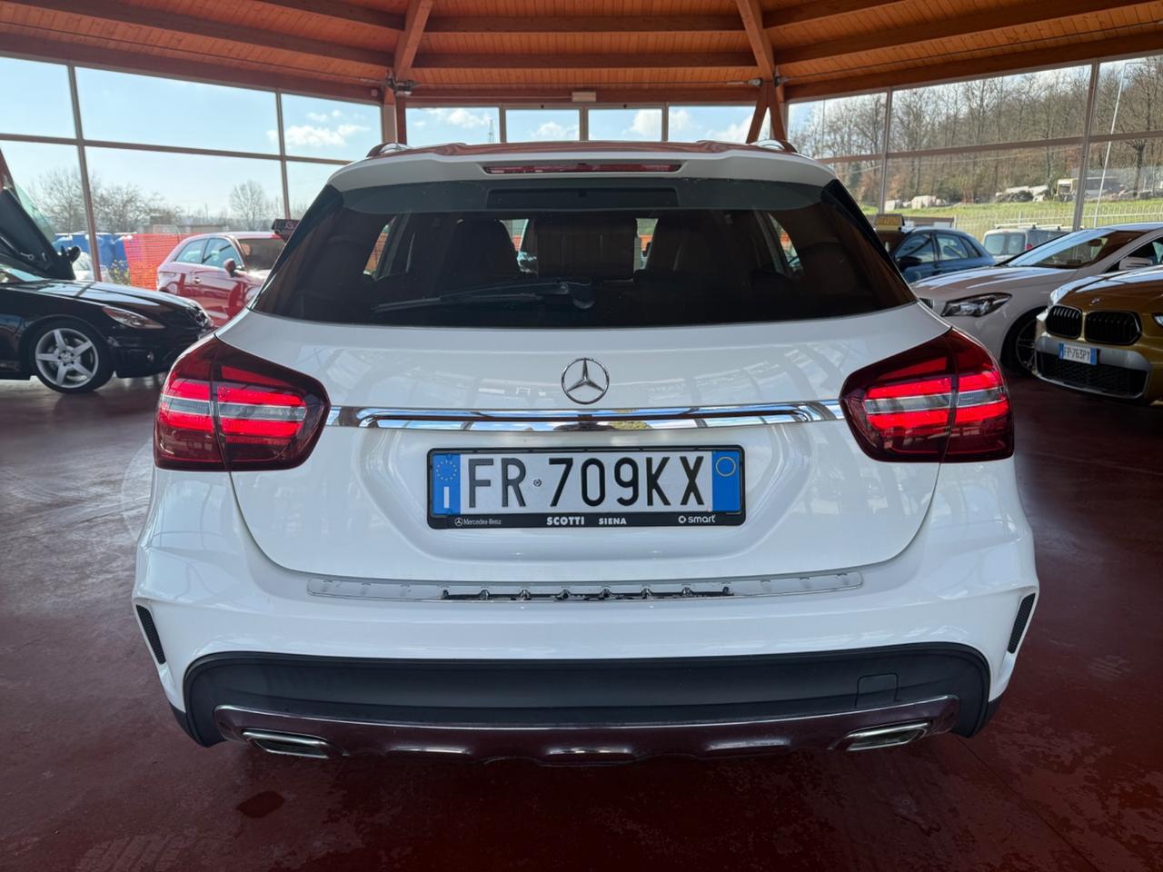 Mercedes-benz GLA 200 d Automatica