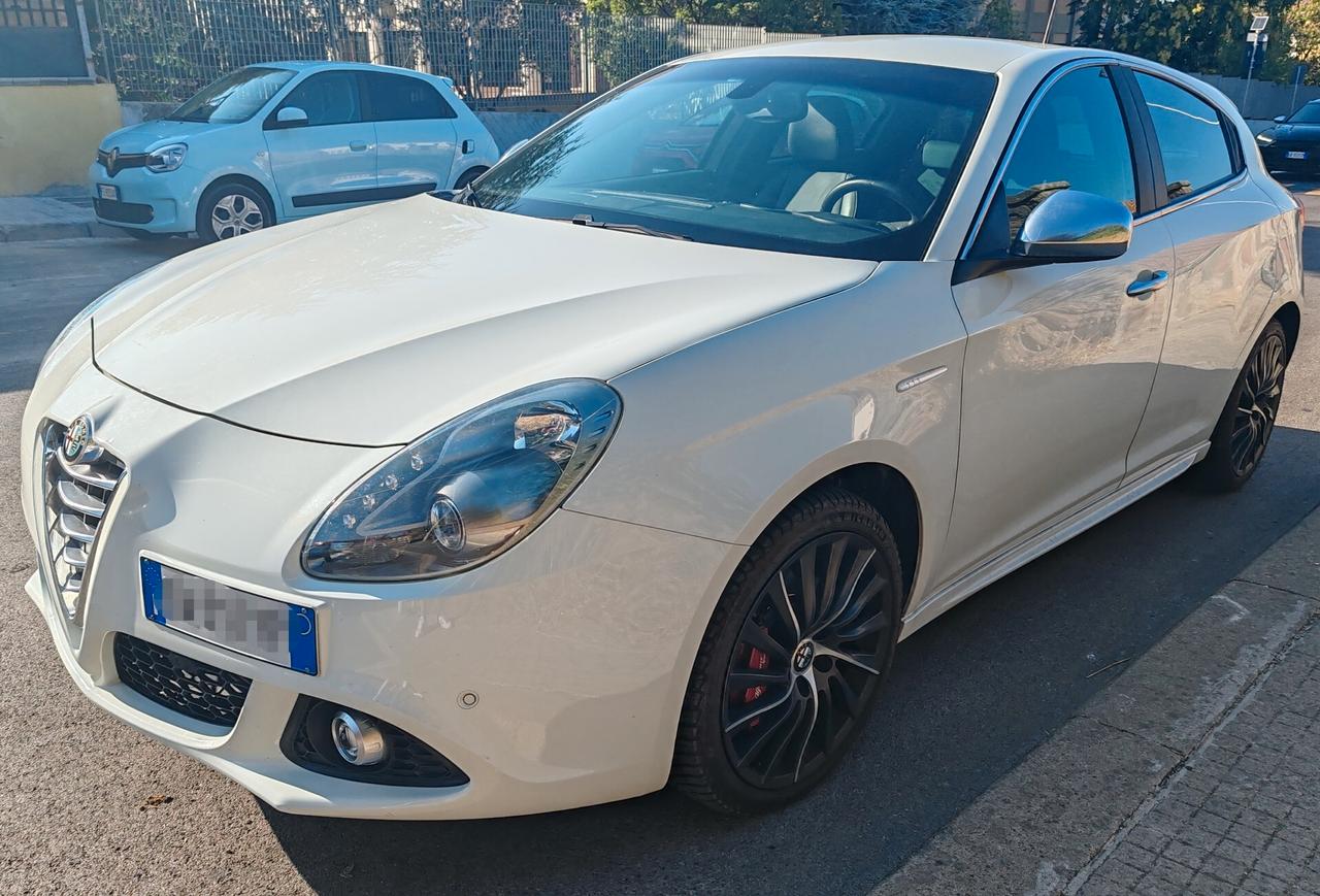 Alfa Romeo Giulietta 2.0 JTDm-2 150 CV Distinctive