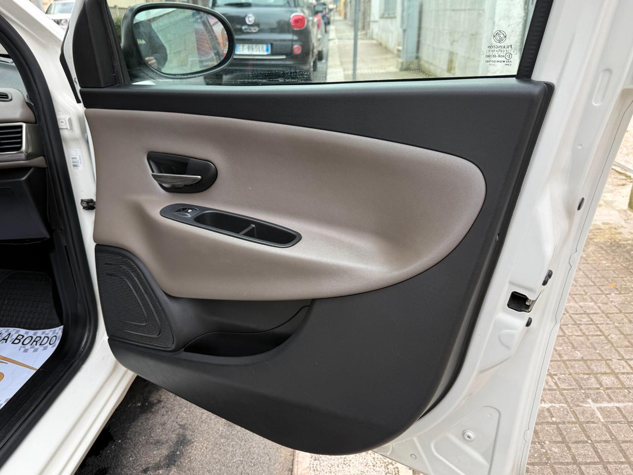 Lancia Ypsilon 1.3 MJT 95CV 5P *KM 92.000 - 2017