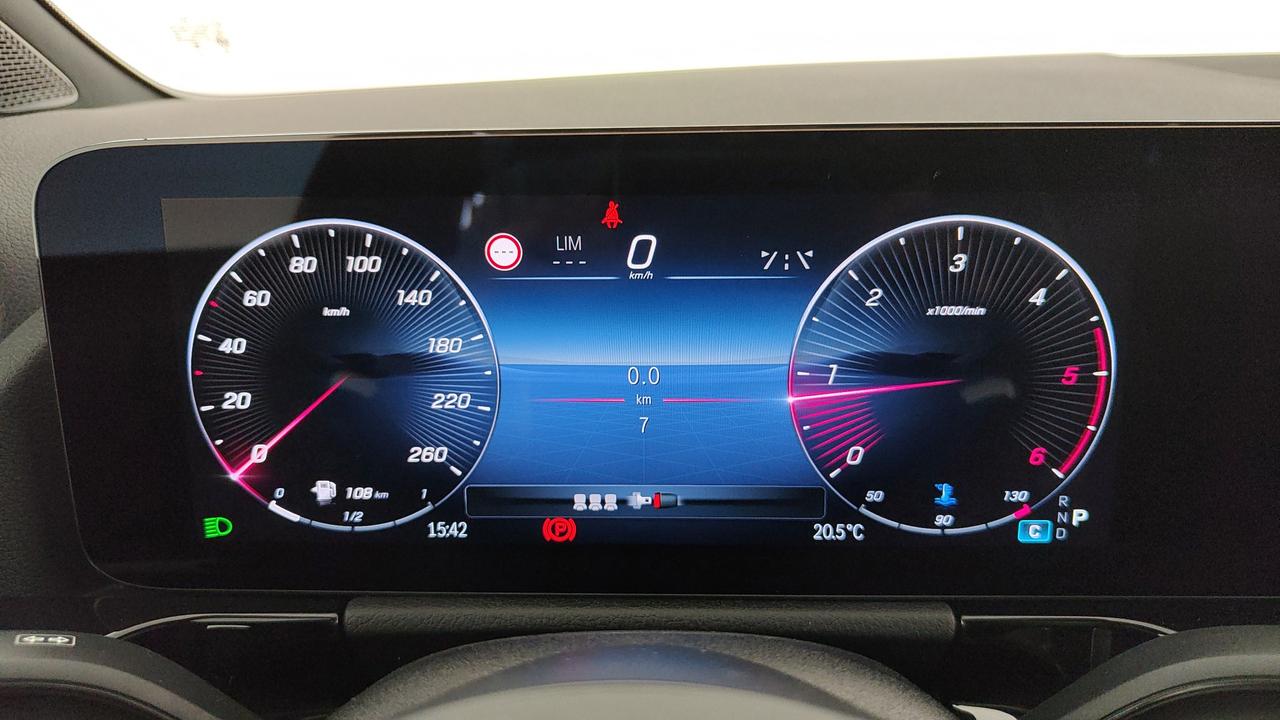 Mercedes-Benz GLA 200 d Automatic 4MATIC