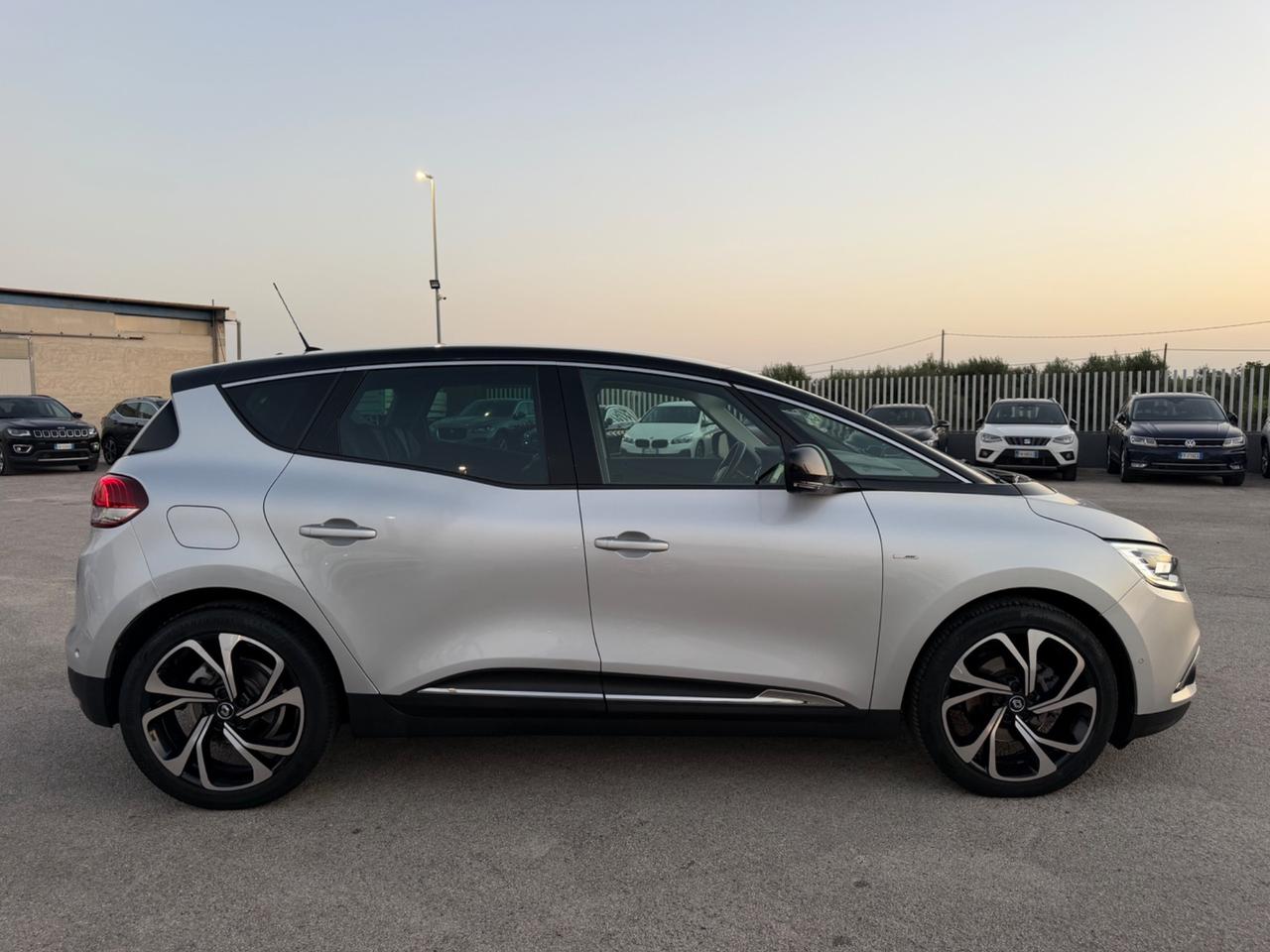 RENAULT SCENIC 1.6 DCI 130 BOSE STRAFUL LED MY17