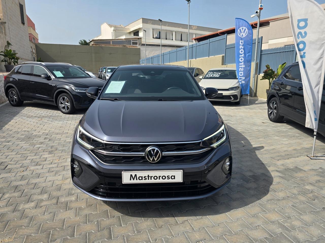 Volkswagen Taigo 1.0 TSI 110 CV DSG R-Line