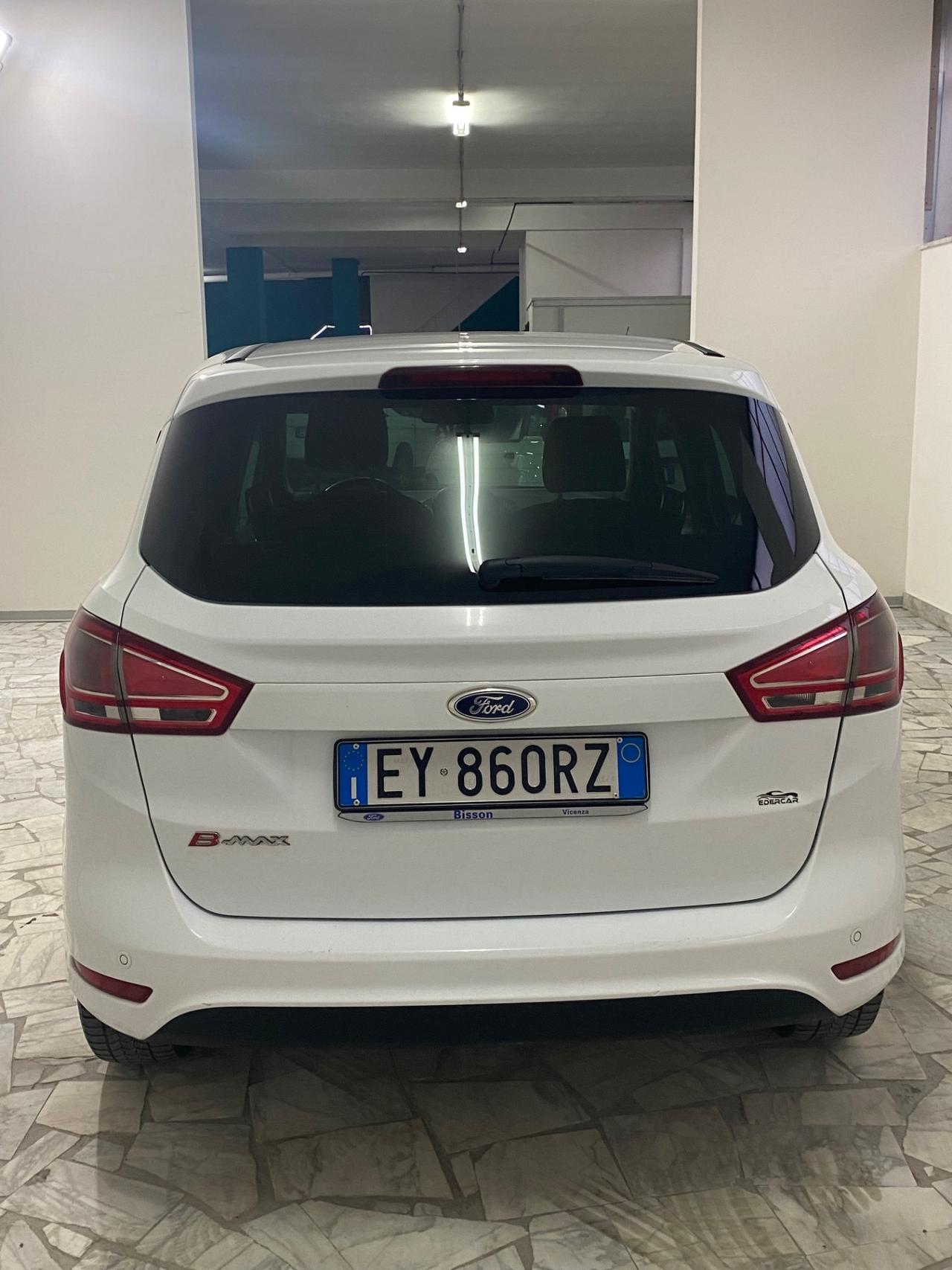 Ford B-Max BUSINESS TITANIUM
